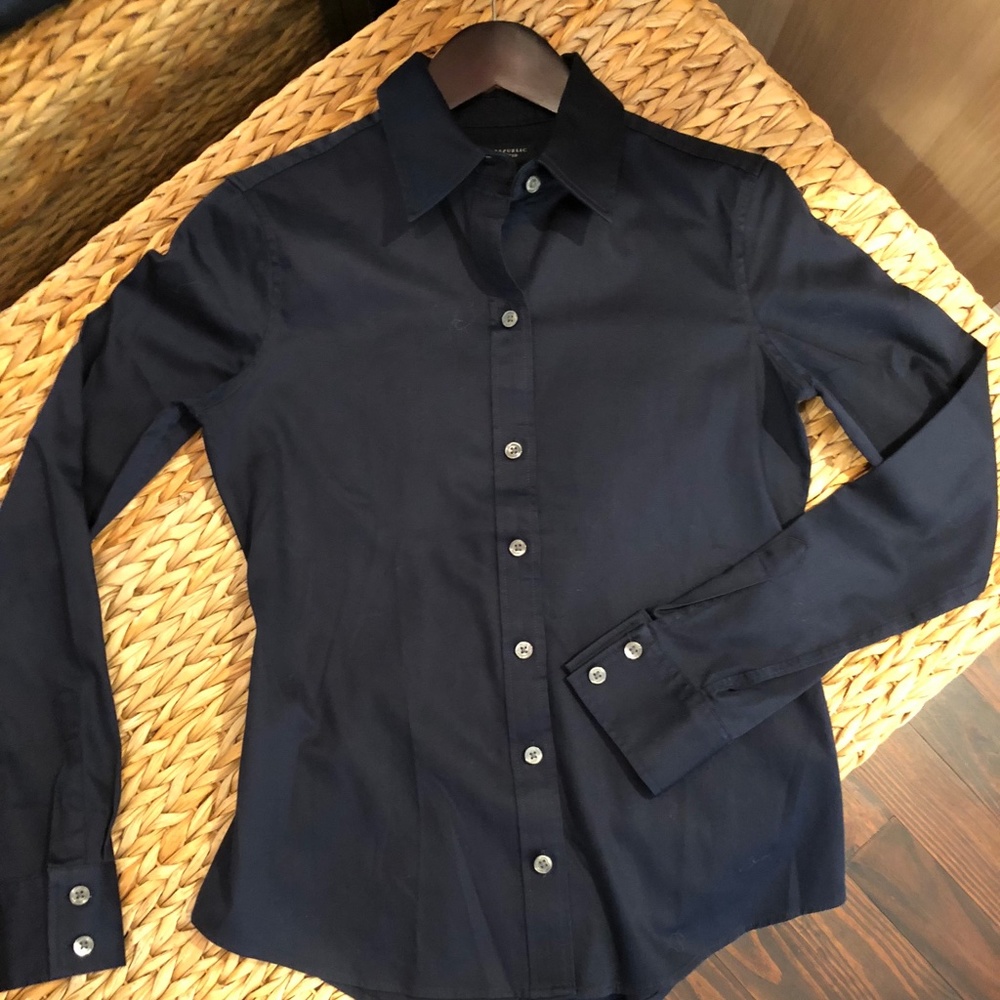 J Crew Navy Slim Stretch Perfect Shirt Size 2